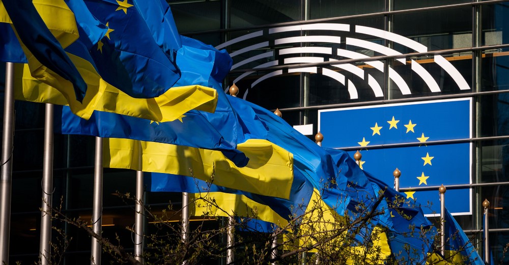 PE miraton raportin per dhenien e statusit kandidat per Ukrainen